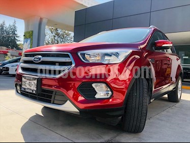 foto Ford Escape Trend Advance EcoBoost usado (2018) color Rojo precio $365,000