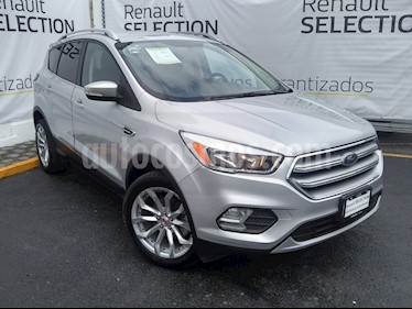 Foto Ford Escape Trend Advance usado (2017) color Gris Nocturno precio $294,000