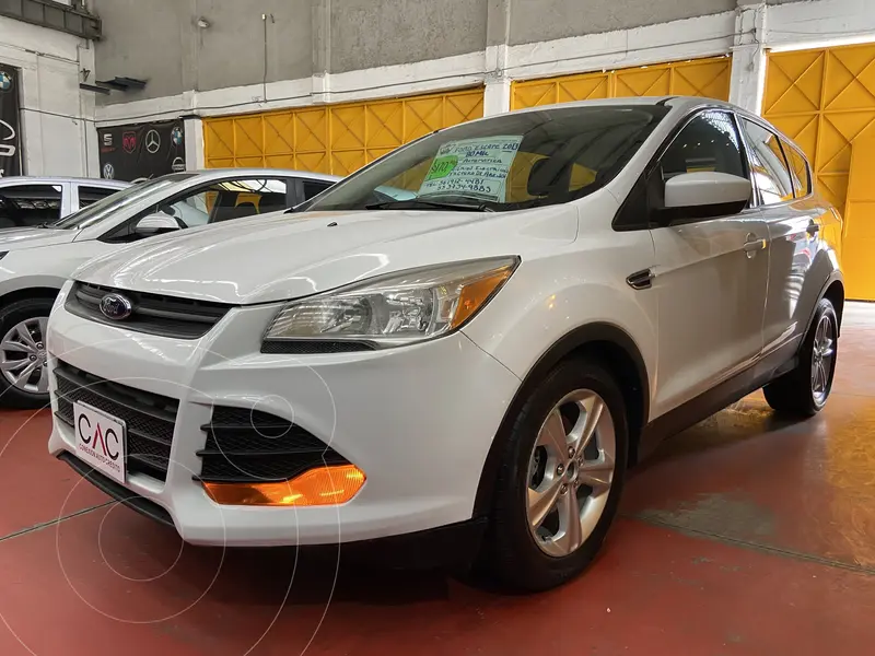 Foto Ford Escape S usado (2013) color Blanco Oxford financiado en mensualidades(enganche $51,000 mensualidades desde $5,440)