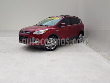 foto Ford Escape SE Plus usado (2013) color Rojo precio $178,200