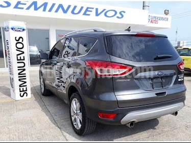 Foto venta Auto Seminuevo Ford Escape TITANIUM ECOBOOST 2.0L (2016) color Gris precio $305,000