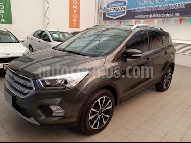 foto Ford Escape Titanium EcoBoost usado (2018) color Gris precio $412,000