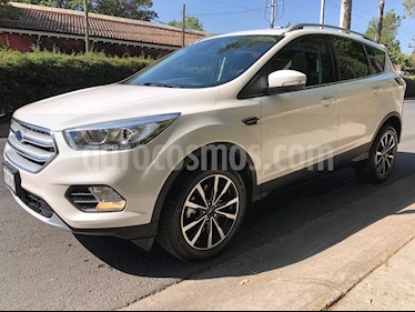 Foto venta Auto Seminuevo Ford Escape Titanium EcoBoost (2018) color Blanco Platinado precio $392,000