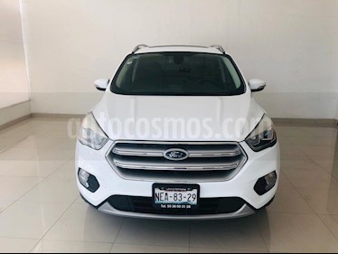 foto Ford Escape Titanium usado (2017) color Blanco Oxford precio $329,000