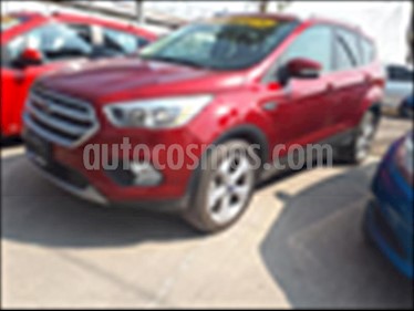 Ford Escape TREND ECOBOOST® usado (2017) color Rojo precio $300,000