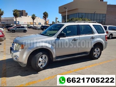 Foto Ford Escape XLS Aut usado (2009) color Plata precio $125,000