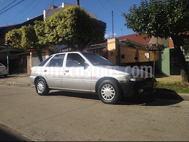 Foto venta Auto usado Ford Escort Cross 1.6L (2000) color Gris precio $87.000