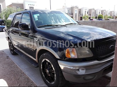 Ford Expedition Eddie Bauer 4x4 usado (2001) color Negro precio $60,000