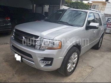 Foto venta Auto Seminuevo Ford Expedition LIMITED 4X2 3.5L GTDI (2017) color Gris Plata precio $659,000