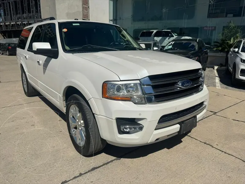 Foto Ford Expedition LIMITED MAX 4X2 usado (2017) color Blanco precio $599,000