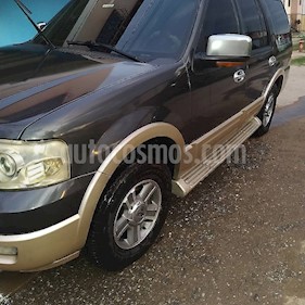 foto Ford Expedition Xlt 4x4 V8,4.6i,16v A 2 2 usado (2005) color Marrón precio BoF182.850.000
