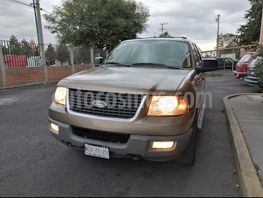 foto Ford Expedition XLT 4x2 4.6L usado (2003) color Beige precio $68,500