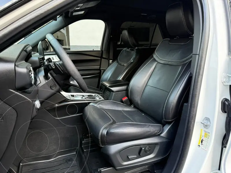 ford explorer-st