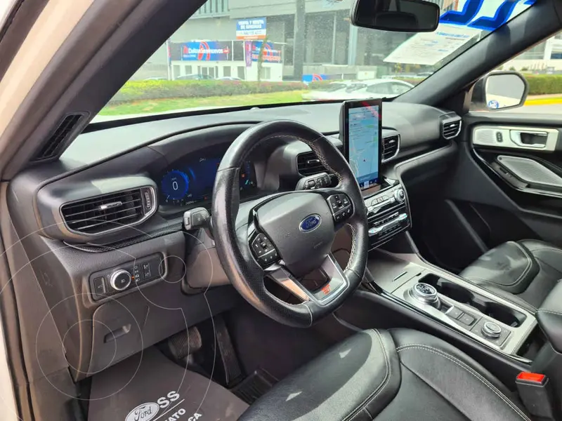 ford explorer-st