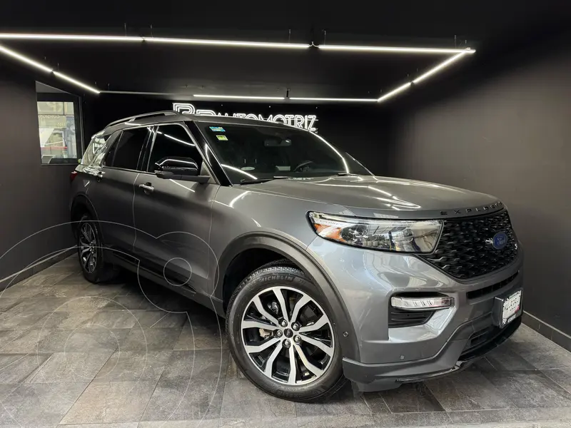 Foto Ford Explorer ST 3.0L usado (2022) color Gris financiado en mensualidades(enganche $191,800 mensualidades desde $20,300)