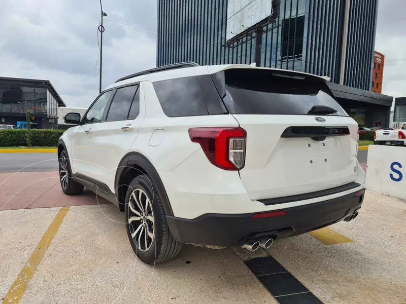 ford explorer-st