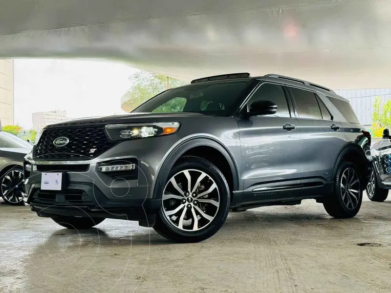 Foto Ford Explorer ST 3.0L usado (2022) color Gris financiado en mensualidades(enganche $180,180 mensualidades desde $17,775)