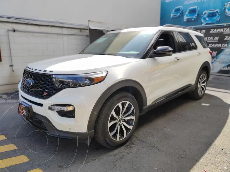 Foto Ford Explorer ST 3.0L usado (2023) color Blanco financiado en mensualidades(enganche $274,952 mensualidades desde $21,025)