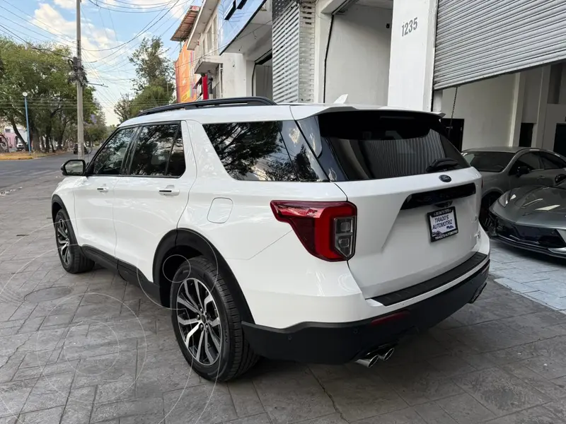 ford explorer-st