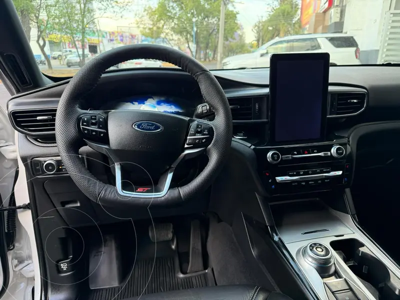 ford explorer-st