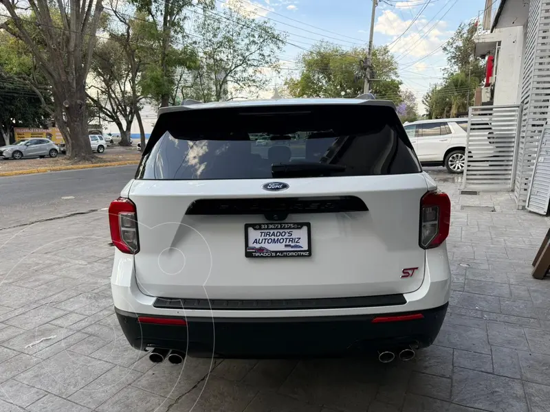 ford explorer-st