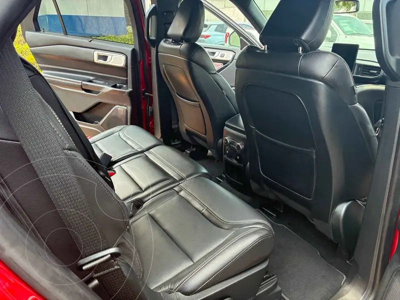ford explorer-st