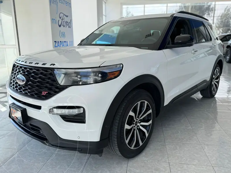 Foto Ford Explorer ST 3.0L usado (2023) color Blanco financiado en mensualidades(enganche $255,878 mensualidades desde $19,567)