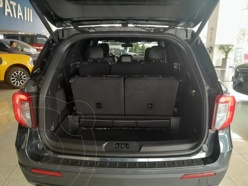 ford explorer-st