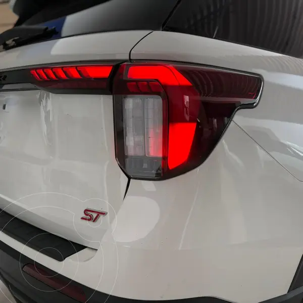 ford explorer-st