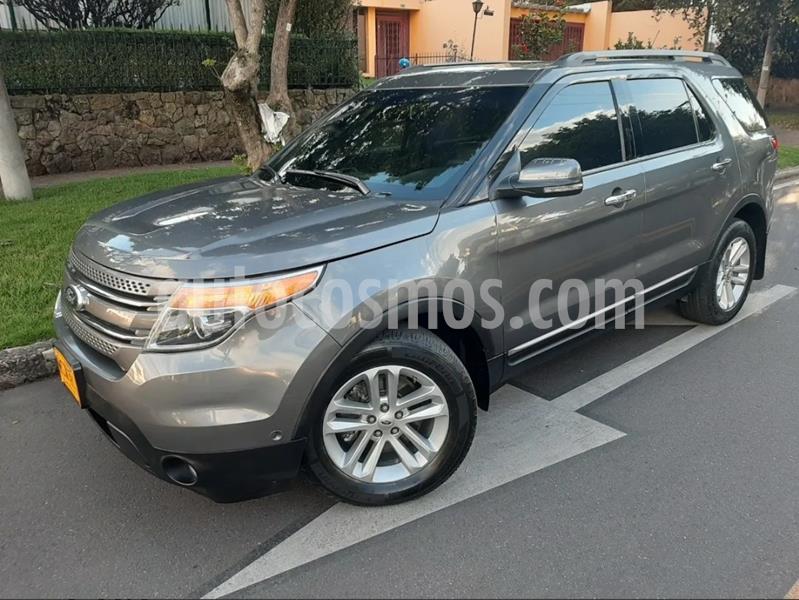 foto Ford Explorer Limited 4x4 usado (2013) color Gris precio $71.900.000