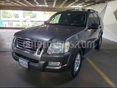 Foto venta carro usado Ford Explorer Limited 4x4 (2011) color Gris precio u$s8.500
