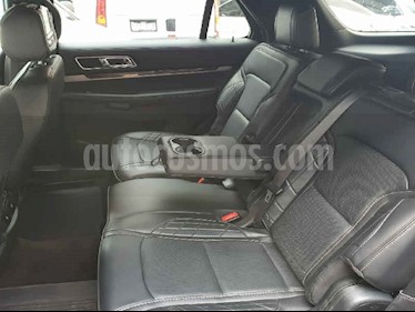 Ford Explorer Platinum 4x4 usado (2018) color Vino Tinto precio $727,900