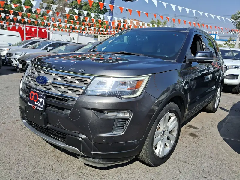 Foto Ford Explorer XLT Piel usado (2018) color Gris precio $399,000