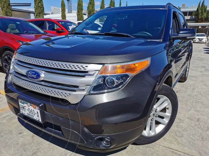 Foto Ford Explorer XLT Base usado (2015) color Gris precio $384,000