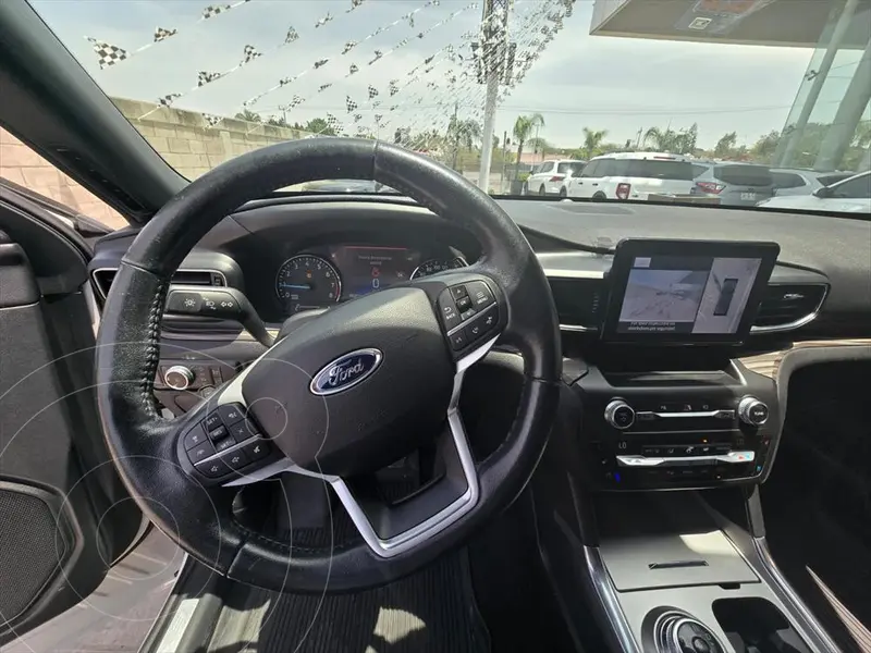 Foto Ford Explorer Limited usado (2020) color Blanco precio $619,000