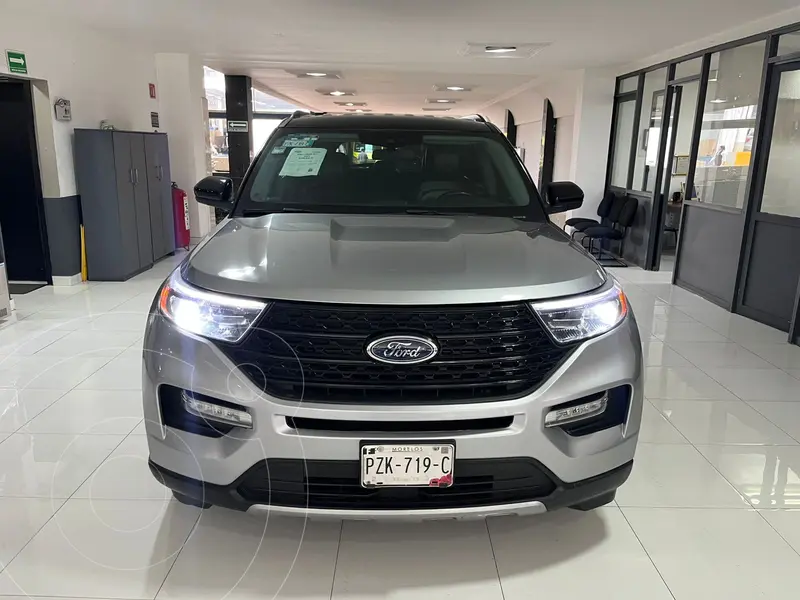 Foto Ford Explorer XLT usado (2021) color Gris precio $495,000