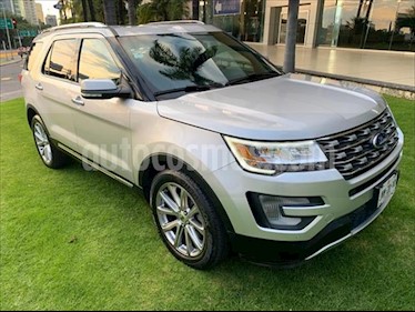Ford Explorer LIMITED V6 usado (2017) color Plata precio $559,000