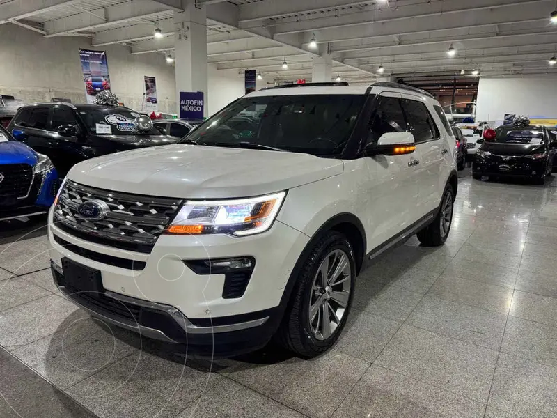 Foto Ford Explorer Limited 4x2 3.6L usado (2018) color Blanco financiado en mensualidades(enganche $111,452 mensualidades desde $8,526)