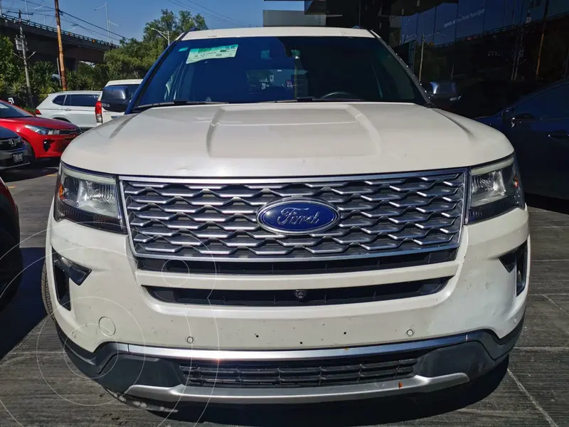 Foto Ford Explorer Platinum 4x4 usado (2018) color Blanco financiado en mensualidades(enganche $151,250 mensualidades desde $14,975)