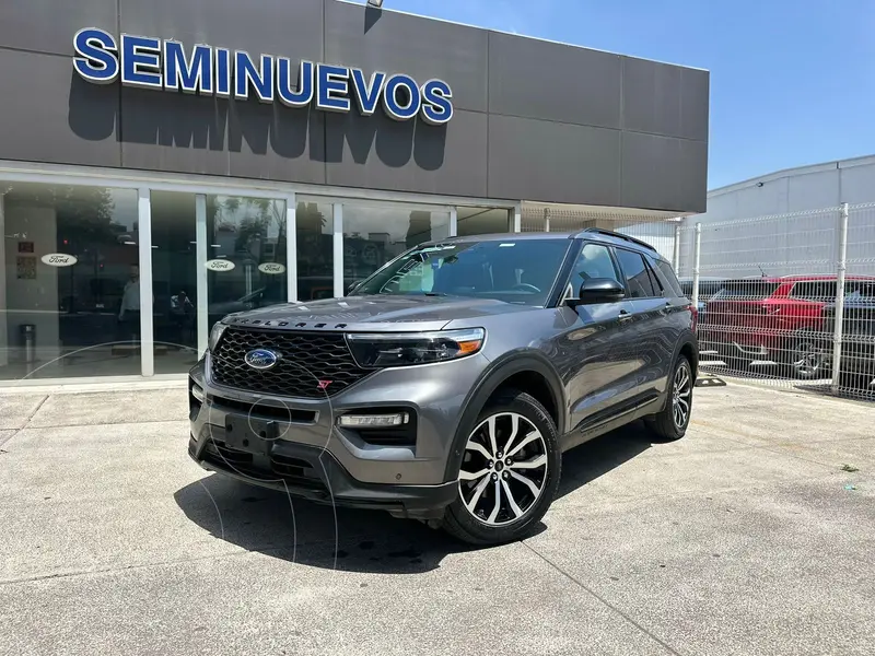 Foto Ford Explorer Limited usado (2023) color Gris Oscuro financiado en mensualidades(enganche $189,200 mensualidades desde $21,241)