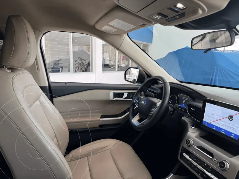Foto Ford Explorer 2023 usado (2023) color FORUMNEGRO OBSIDIANA precio $750,000