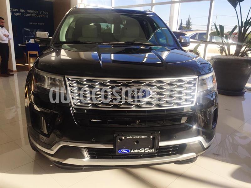 Foto Ford Explorer PLATINUM 4WD 3.5L GTDI usado (2018) color Negro precio $799,999