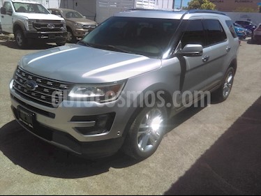 Ford Explorer LIMITED V6 4WD usado (2016) color Plata precio $410,000