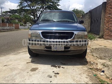 foto Ford Explorer Sport Sinc. 4x4 usado (1998) color Azul precio u$s2.000