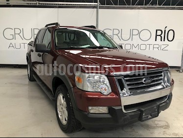Foto venta Auto usado Ford Explorer Sport Trac 4x2 4.0L (2010) color Bronce precio $198,000