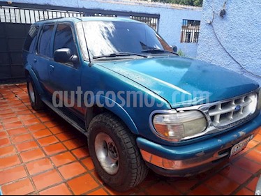 Foto venta carro usado Ford Explorer XLT 4 Ptas. 4x2 (1997) color Verde precio u$s1.550