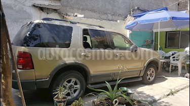 Ford Explorer XLT Tela usado (2002) color Oro precio $40,000