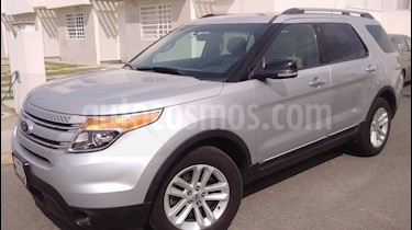Foto venta Auto usado Ford Explorer XLT (2014) color Plata precio $260,000