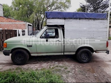 Ford F-100 4.2L XL 4x2 usado (1988) color Verde precio $160.000