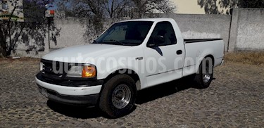foto Ford F-150 Cabina Regular 4x2 V6 usado (2007) color Blanco precio $85,000